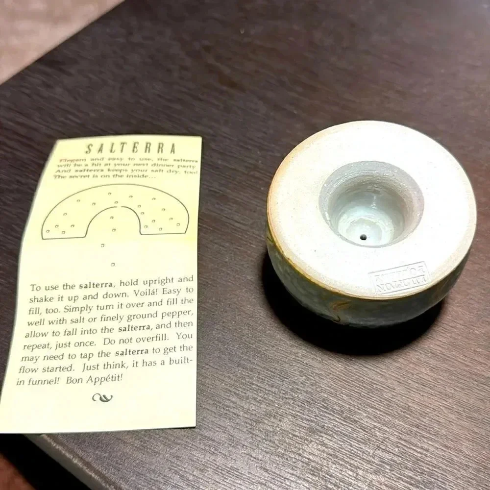 *Final Price* Salterra Limeton Pottery NIB New Salt Shaker/Paperweight
